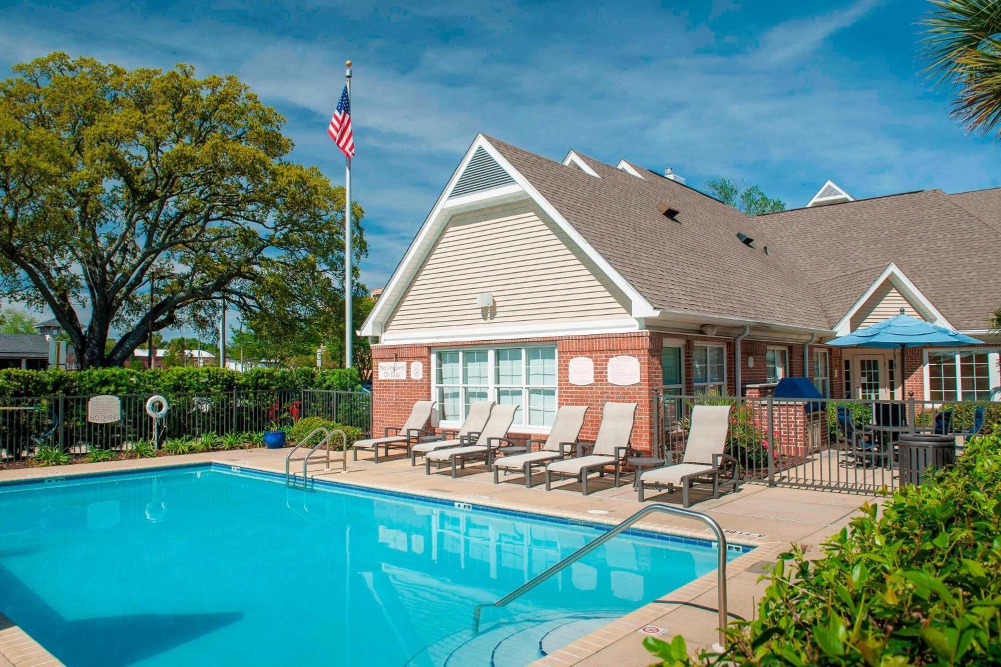 Residence Inn By Marriott Pensacola Downtown Exterior foto